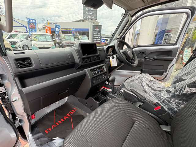 ダイハツ ハイゼットトラック ６６０ ジャンボ エクストラ ３方開 ４ＷＤ R8年 () 99