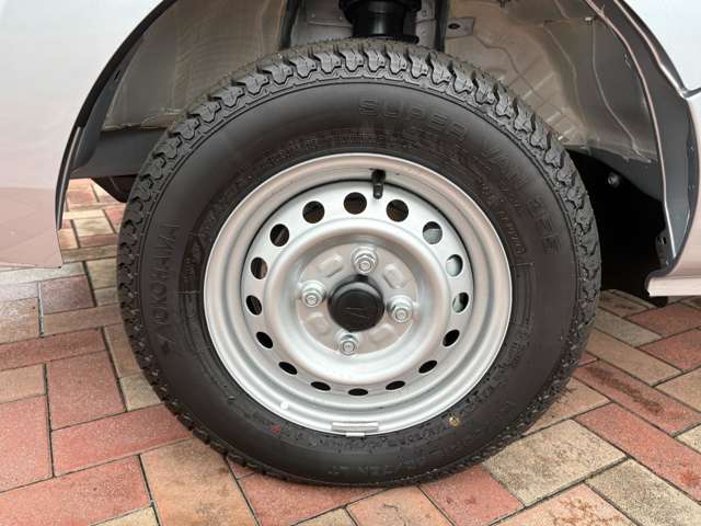 ダイハツ ハイゼットトラック ６６０ ジャンボ エクストラ ３方開 ４ＷＤ R8年 () 99