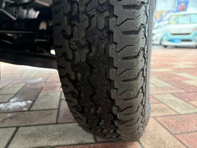 ダイハツ ハイゼットトラック ６６０ ジャンボ エクストラ ３方開 ４ＷＤ R8年 () 99