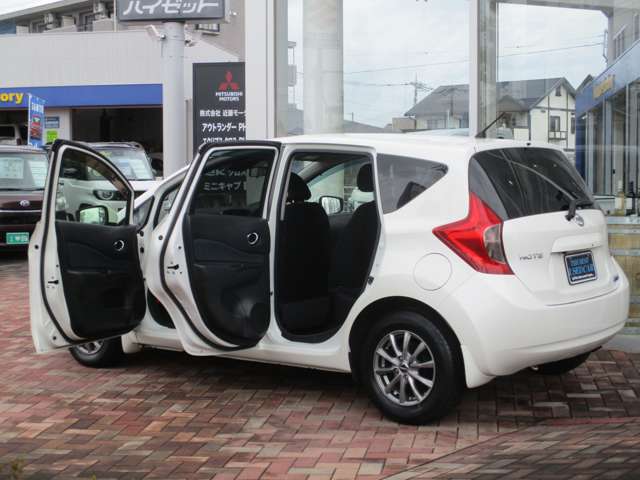 日産 ノート １．２ Ｘ ＤＩＧ－Ｓ H27年 () 99