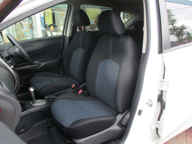日産 ノート １．２ Ｘ ＤＩＧ－Ｓ H27年 () 99