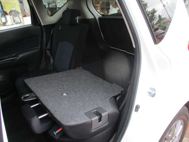 日産 ノート １．２ Ｘ ＤＩＧ－Ｓ H27年 () 99