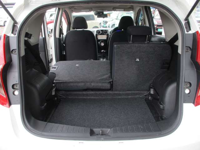 日産 ノート １．２ Ｘ ＤＩＧ－Ｓ H27年 () 99