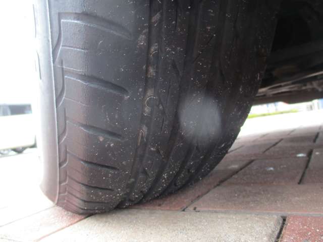 日産 ノート １．２ Ｘ ＤＩＧ－Ｓ H27年 () 99