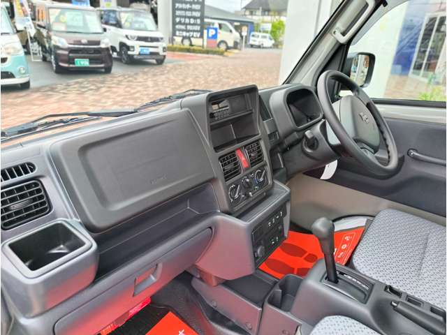 スズキ キャリイトラック ６６０ ＫＣ農繁 ３方開 ４ＷＤ R8年 () 99