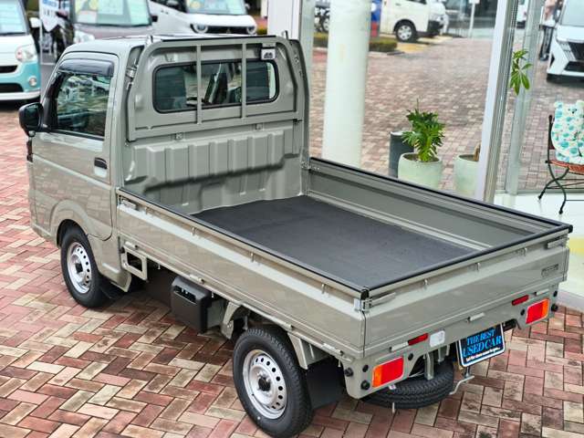 スズキ キャリイトラック ６６０ ＫＣ農繁 ３方開 ４ＷＤ R8年 () 99