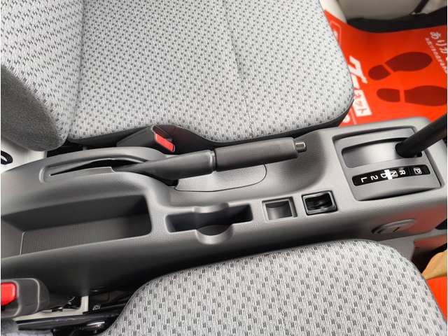 スズキ キャリイトラック ６６０ ＫＣ農繁 ３方開 ４ＷＤ R8年 () 99