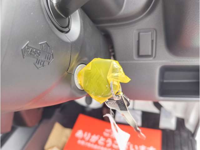 スズキ キャリイトラック ６６０ ＫＣ農繁 ３方開 ４ＷＤ R8年 () 99