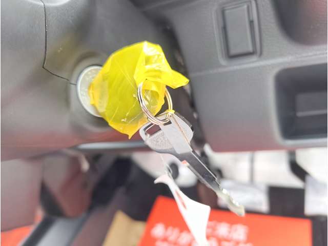 スズキ キャリイトラック ６６０ ＫＣ農繁 ３方開 ４ＷＤ R8年 () 99