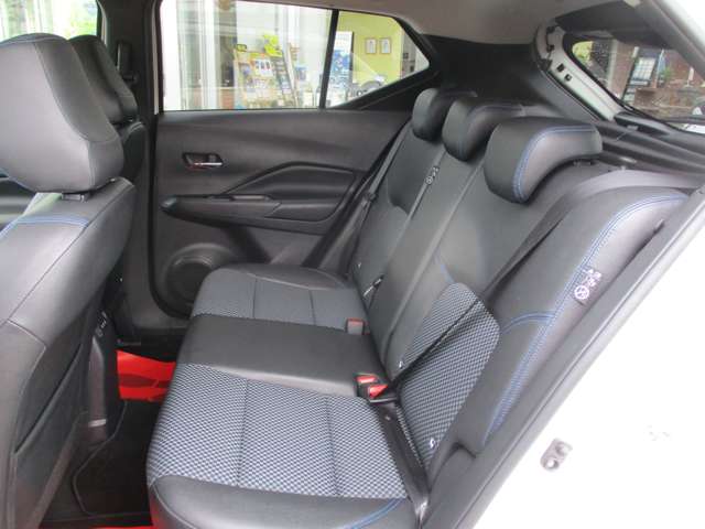 日産 キックス １．２ Ｘ ＦＯＵＲ （Ｅ－ＰＯＷＥＲ） ４ＷＤ R7年 () 99