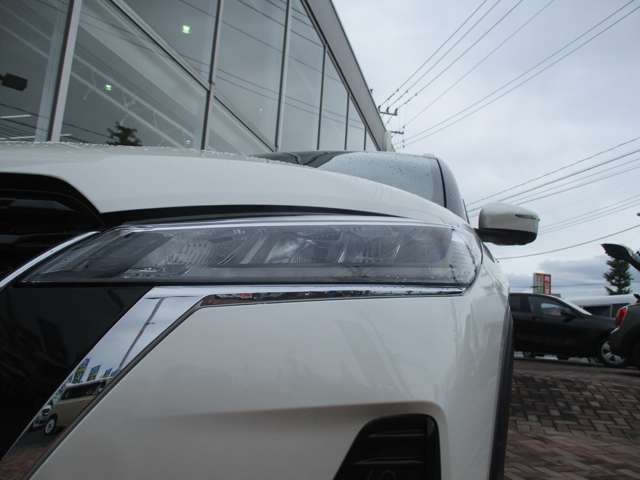 日産 キックス １．２ Ｘ ＦＯＵＲ （Ｅ－ＰＯＷＥＲ） ４ＷＤ R7年 () 99
