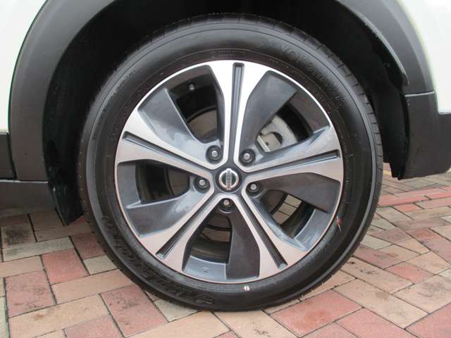 日産 キックス １．２ Ｘ ＦＯＵＲ （Ｅ－ＰＯＷＥＲ） ４ＷＤ R7年 () 99
