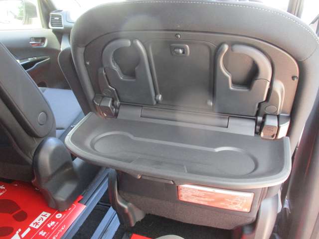 日産 セレナ ２．０ ハイウェイスターＧ H28年 () 99