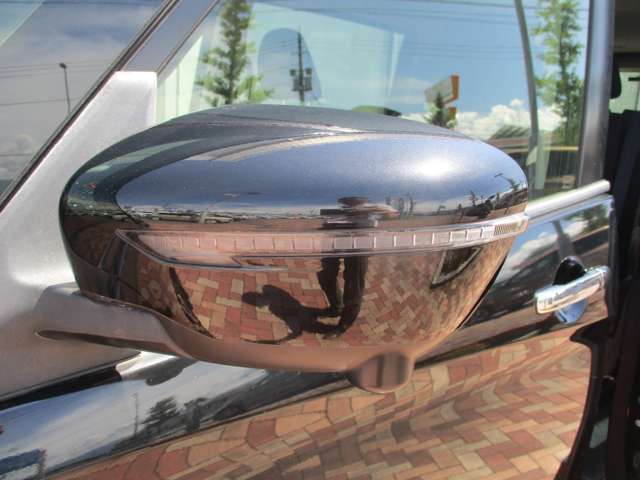日産 セレナ ２．０ ハイウェイスターＧ H28年 () 99