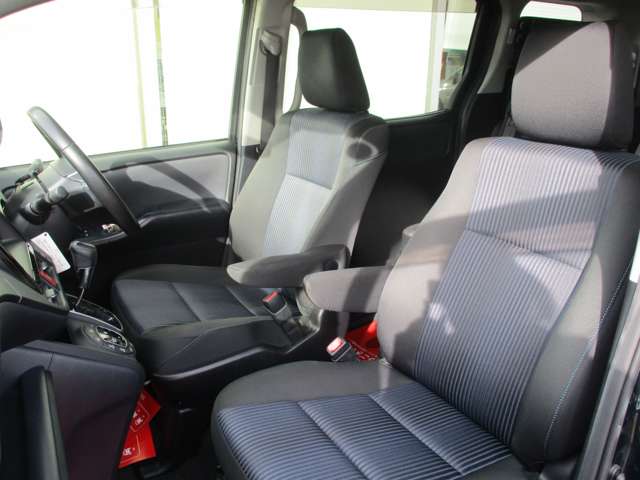 トヨタ ヴォクシー ２．０ ＺＳ H27年 (甲信越・北陸) 99