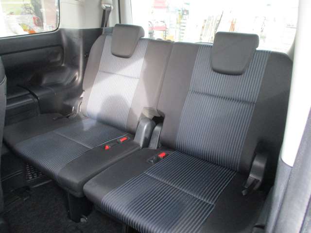 トヨタ ヴォクシー ２．０ ＺＳ H27年 (甲信越・北陸) 99
