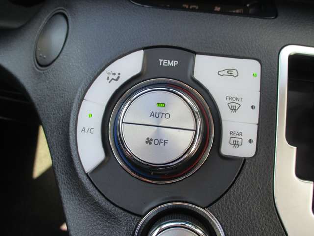 トヨタ シエンタ　ハイブリッド ハイブリッド １．５ Ｇ クエロ R1年 (甲信越・北陸) 99
