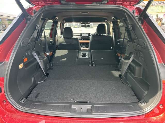 三菱 アウトランダーＰＨＥＶ ＰＨＥＶ ２．４ Ｐ ４ＷＤ R6年 (東海) 99