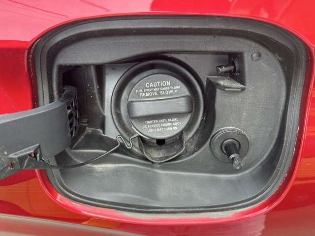 三菱 アウトランダーＰＨＥＶ ＰＨＥＶ ２．４ Ｐ ４ＷＤ R6年 (東海) 99