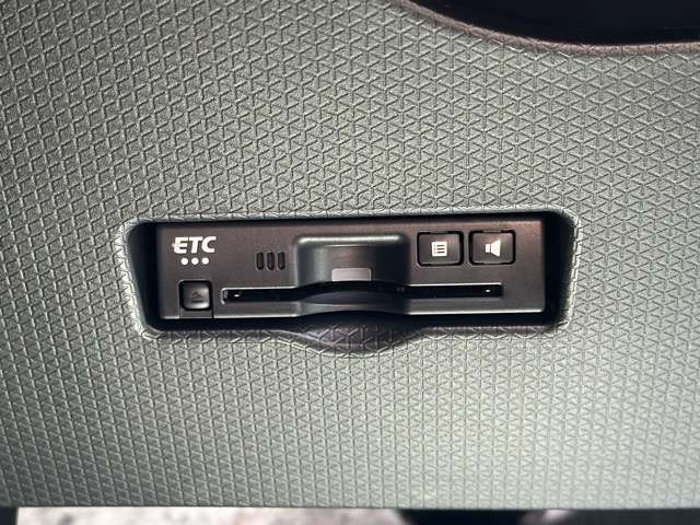 ダイハツ タント ６６０ カスタム ＲＳ リミテッド R7年 (東海) 99
