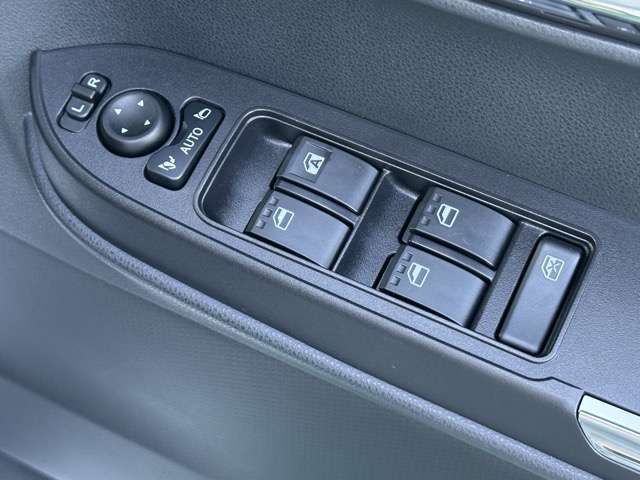 ダイハツ タント ６６０ カスタム ＲＳ R7年 (東海) 99