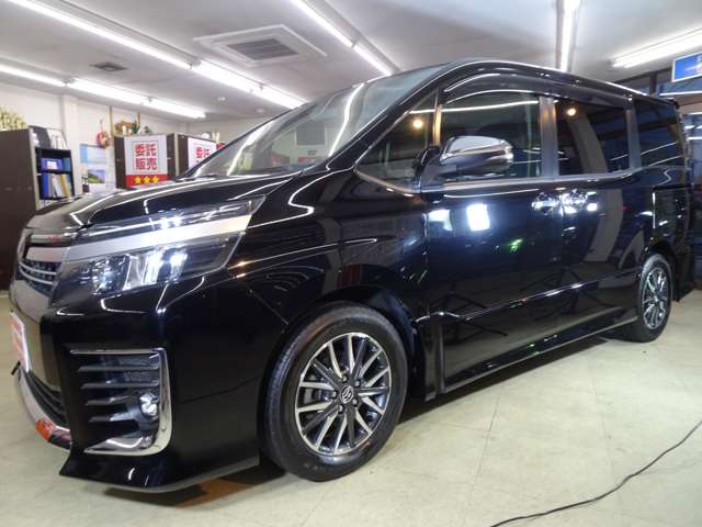 トヨタ ヴォクシー ２．０ ＺＳ 煌ＩＩ H29年 () 99