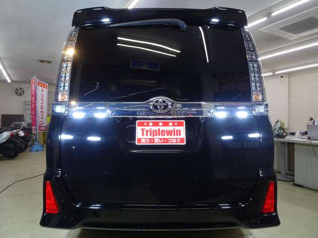 トヨタ ヴォクシー ２．０ ＺＳ 煌ＩＩ H29年 () 99