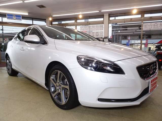 ボルボ Ｖ４０ Ｄ４ ディーゼルターボ H28年 () 99