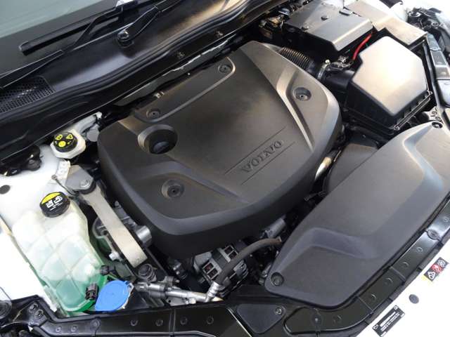 ボルボ Ｖ４０ Ｄ４ ディーゼルターボ H28年 () 99