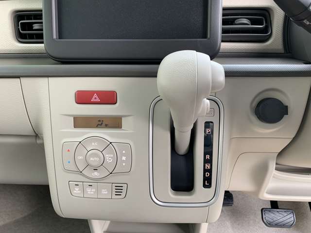 スズキ アルトラパン　ＬＣ ＬＣ ６６０ ハイブリッド Ｌ ４ＷＤ R7年 () 99
