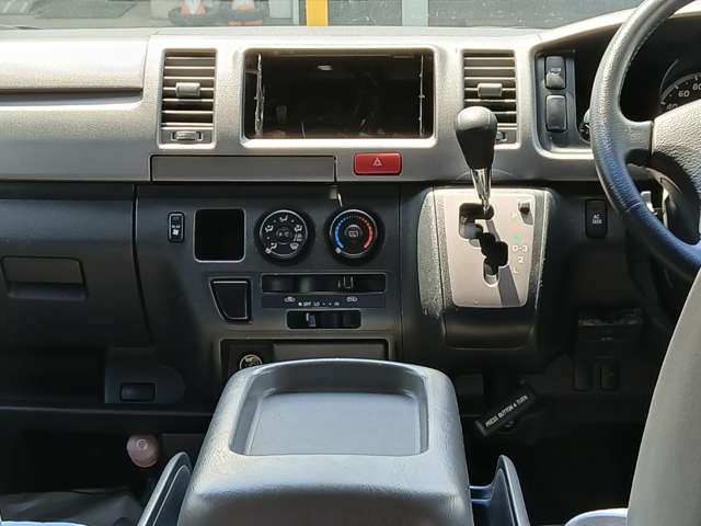 トヨタ レジアスエースバン ３．０ スーパーＧＬ ロングボディ ディーゼルターボ ４ＷＤ H20年 () 99