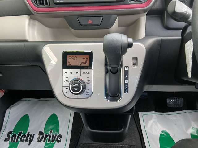 ダイハツ ブーン １．０ スタイル ＳＡＩＩＩ ４ＷＤ H30年 (東北) 99