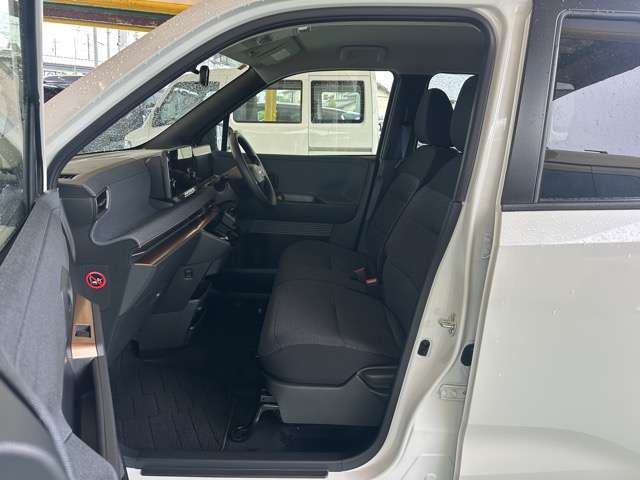 日産 サクラ Ｇ R5年 (東海) 99