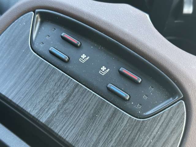 トヨタ ハリアー　ハイブリッド ２．５ ハイブリッド Ｚ レザーパッケージ R6年 (東海) 99