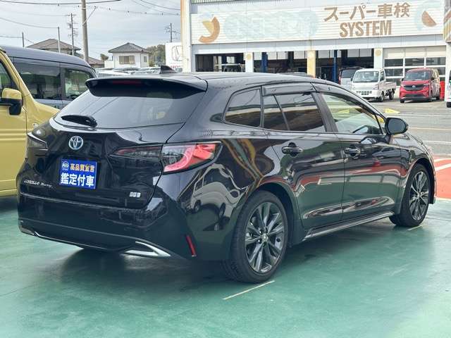 トヨタ カローラ　ツーリング　ハイブリッド １．８ ハイブリッド ＷＸＢ R5年 (東海) 99