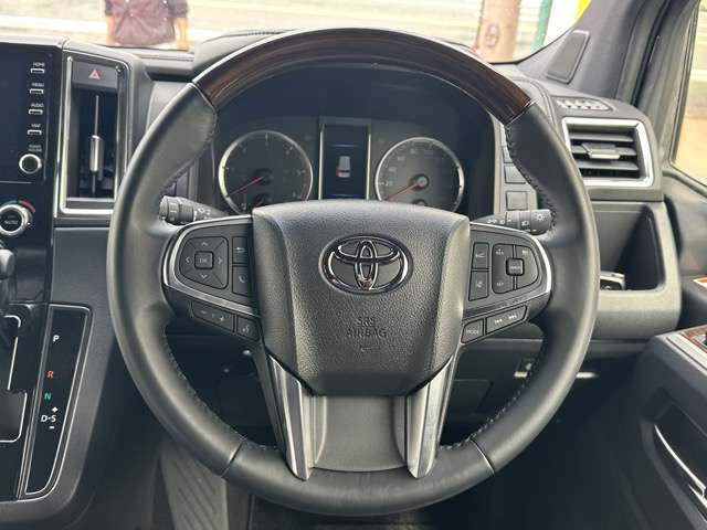 トヨタ グランエース ２．８ プレミアム ディーゼルターボ R4年 (東海) 99