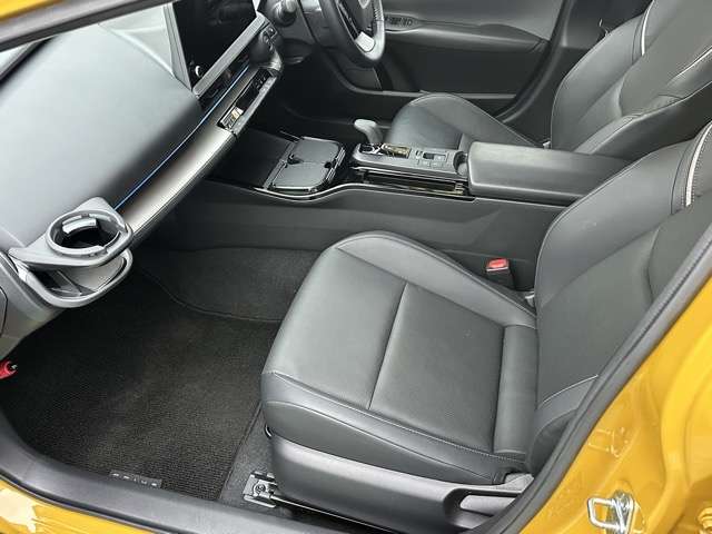 トヨタ プリウス ２．０ Ｚ R5年 (東海) 99