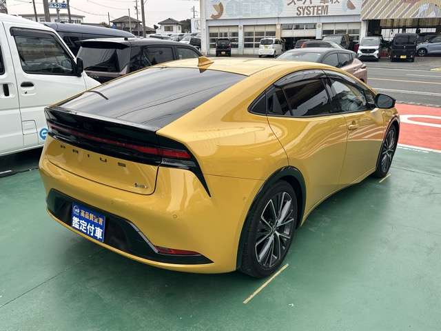 トヨタ プリウス ２．０ Ｚ R5年 (東海) 99