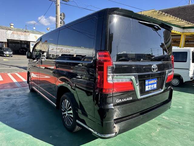 トヨタ グランエース ２．８ プレミアム ディーゼルターボ R5年 (東海) 99