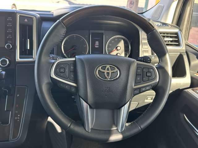 トヨタ グランエース ２．８ プレミアム ディーゼルターボ R5年 (東海) 99