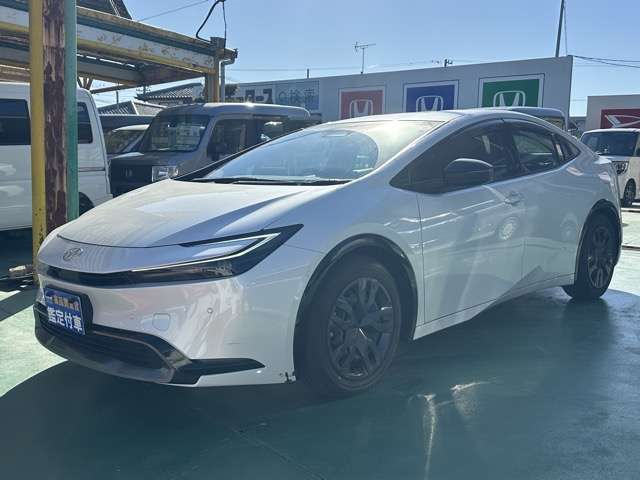 トヨタ プリウス ２．０ Ｚ R5年 (東海) 99