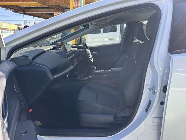 トヨタ プリウス ２．０ Ｚ R5年 (東海) 99