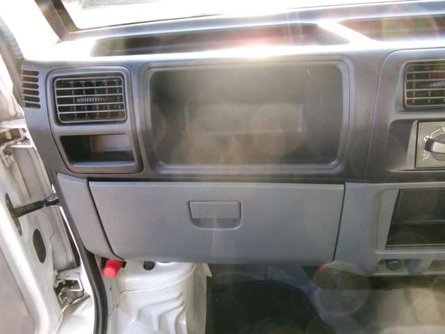 三菱 ミニキャブトラック ６６０ ＶＸ－ＳＥ エアコン付 ４ＷＤ H20年 () 99
