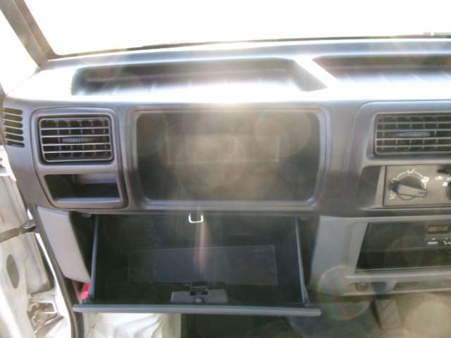 三菱 ミニキャブトラック ６６０ ＶＸ－ＳＥ エアコン付 ４ＷＤ H20年 () 99