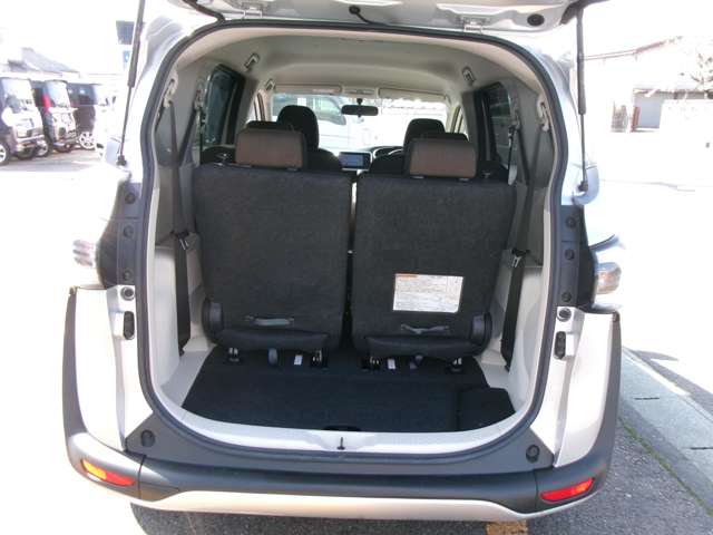トヨタ シエンタ １．５ Ｇ ウェルキャブ 助手席回転チルトシート車 Ｂタイプ ４ＷＤ H28年 () 99