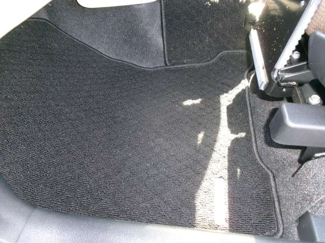 トヨタ シエンタ １．５ Ｇ ウェルキャブ 助手席回転チルトシート車 Ｂタイプ ４ＷＤ H28年 () 99