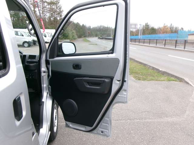 トヨタ タウンエースバン １．５ ＧＬ ４ＷＤ R3年 () 99