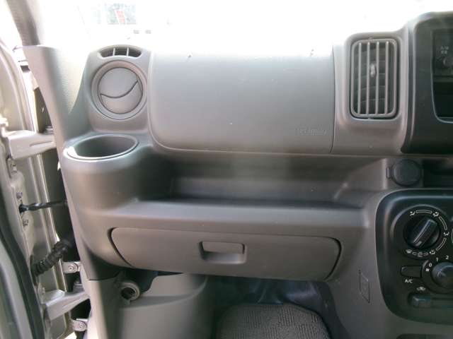 日産 ＮＶ１００クリッパー ６６０ ＤＸ ＧＬパッケージ ハイルーフ ５ＡＧＳ車 ４ＷＤ H29年 () 99