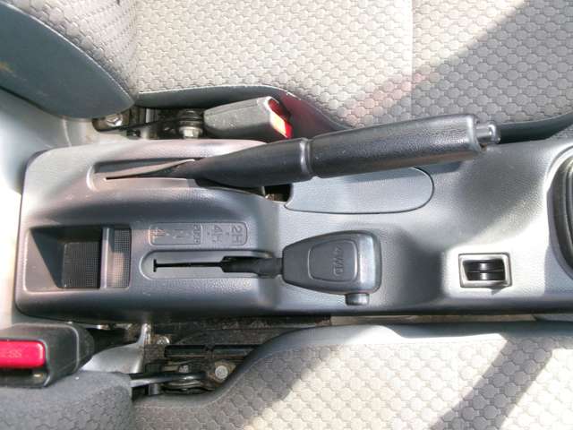 日産 ＮＴ１００クリッパー ６６０ ＧＸ ４ＷＤ H29年 () 99