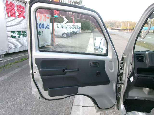 日産 ＮＴ１００クリッパー ６６０ ＧＸ ４ＷＤ H29年 () 99